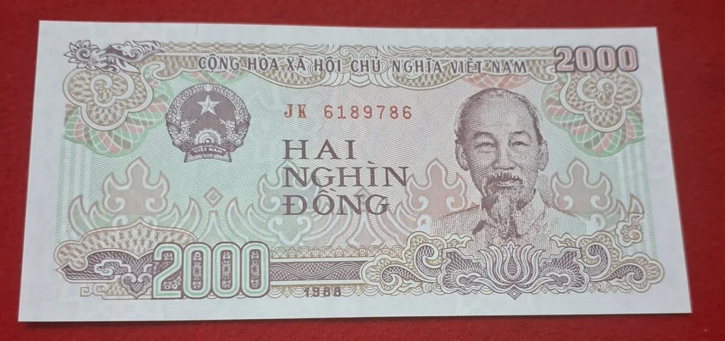 Rare 2000 DONG Vietnam Ending 786 GEM UNC Condition