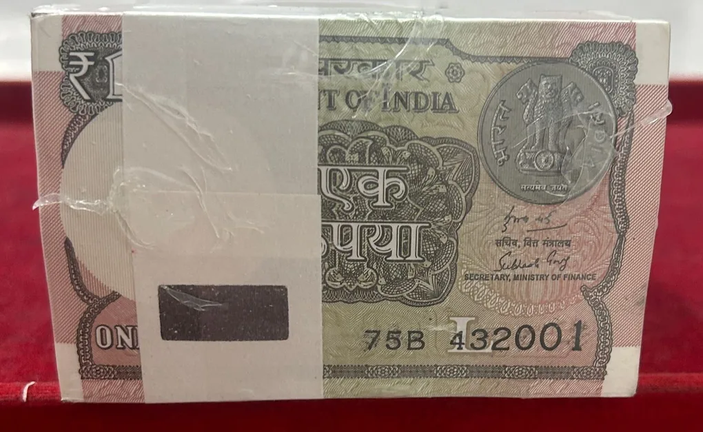 Rare 1 Rupee 2019 Rare Date gov…Subhash garg Complete RIM Sealed Mint Packed 1000 Notes GEM UNC