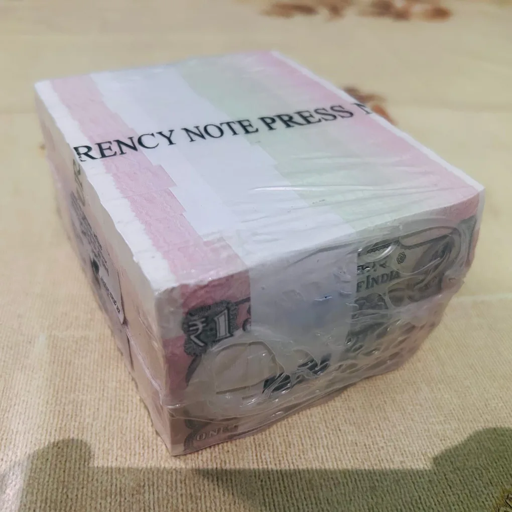 DAM Cheap Sale❤️🤑 1 Rupee RIM Year 2016 Total 10 Bundle New Fresh 1000 Notes RIB Sealed Packed RIM at Lowest Price