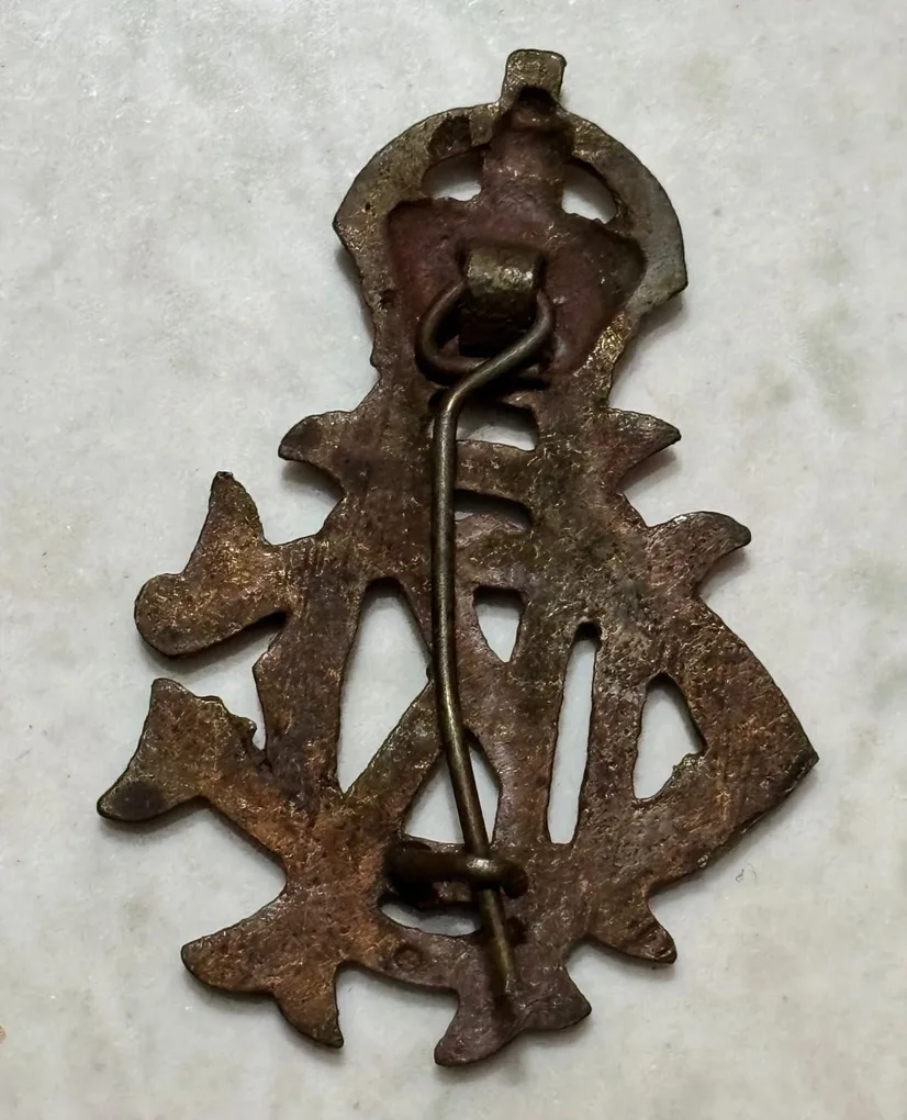 King own dragon guards arm badge