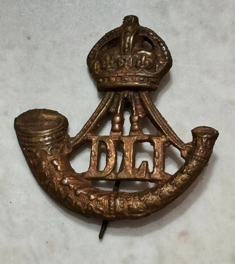 Durham light infantry cap badge