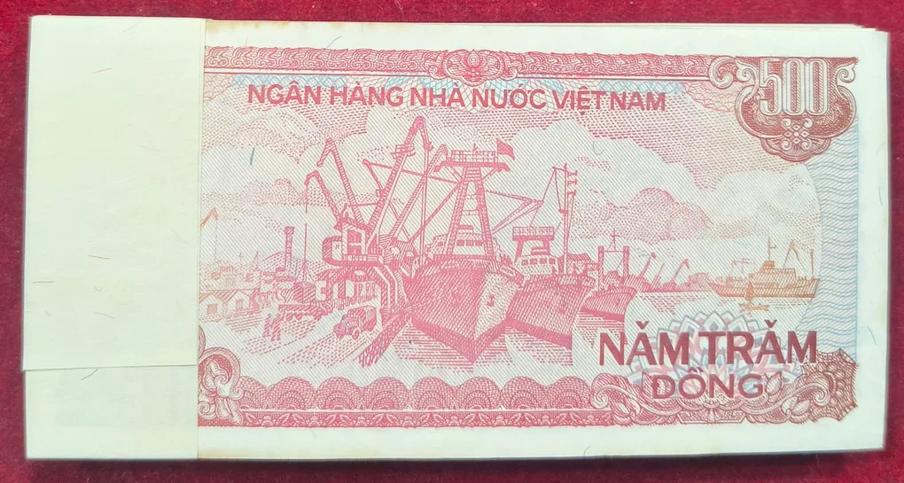 VIET NAM 500 DONG Rare ( 100 Note ) Serial Packet with Fancy Number 786