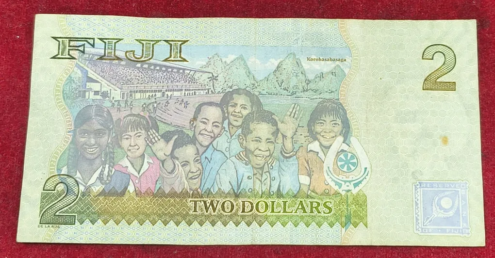 FIJI 2 Dollars Rare Note # B-2