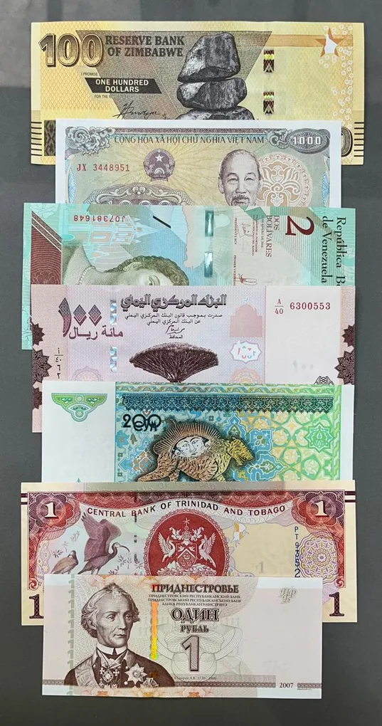 50 Different Countries Bank Notes GEM UNC ( SEE Description )