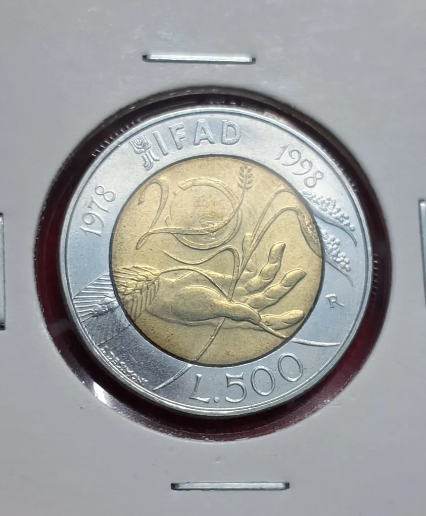 Italy 500 LIRE Coin