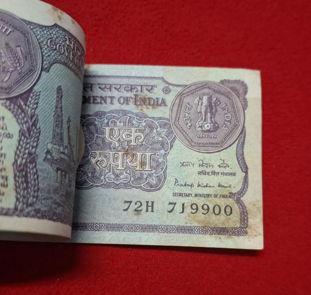 A-47 One Rupee Packet 1985 Pratap Kishen KAUL 98 Notes