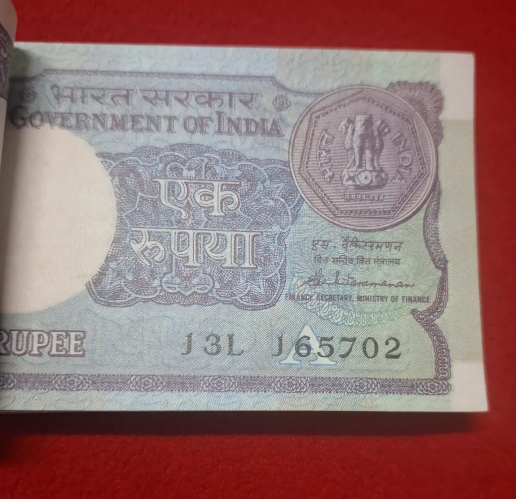 A49 One Rupee Packet S. Venkitaramanan 1986 Serial No. 13L 165701