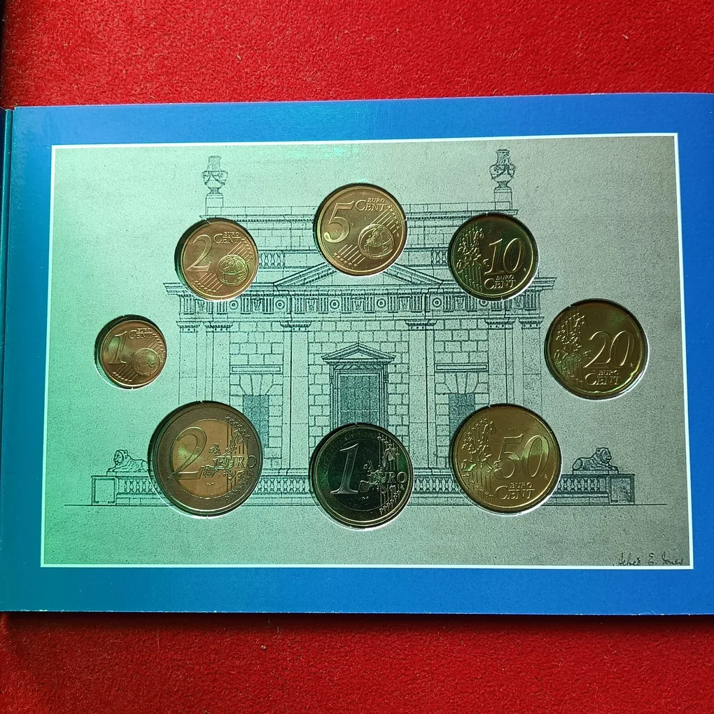 The Casino Mario Central Bank Of Ireland Uncirculated Euro Coin Set 2003 Year
