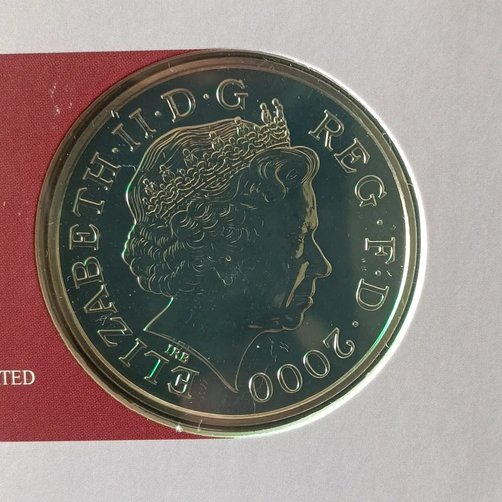 Rare Queen Elizabeth The Queen Mother Centenary Crown 5 Pounds 2000 Year Proof Coin Set Issue by Royal Mint