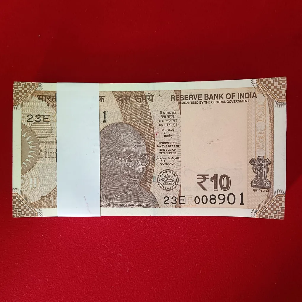 Ten Rs Semi Fancy Number Full Bundle Unc Condition 009000 Year 2025 008901