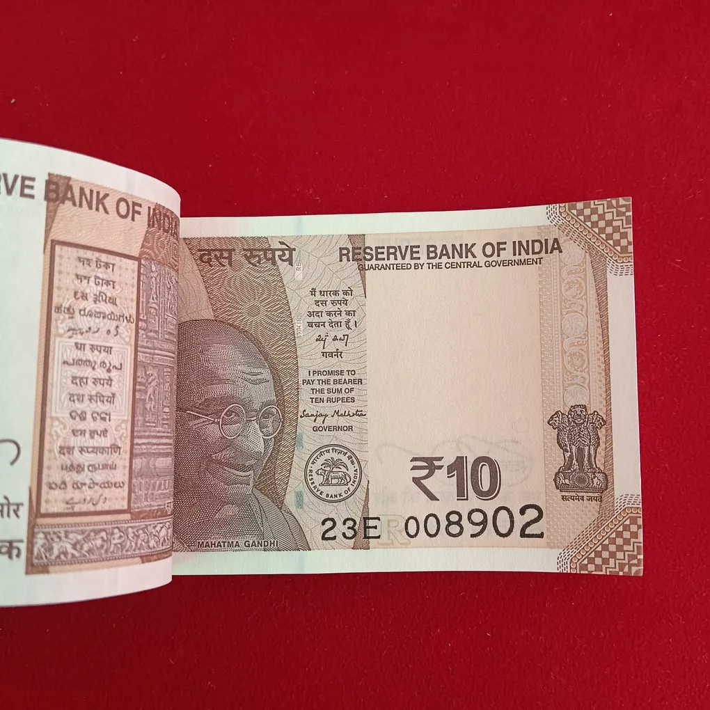 Ten Rs Semi Fancy Number Full Bundle Unc Condition 009000 Year 2025 008901
