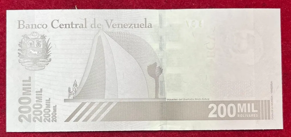 Venezuela 200 Bolivares GEM UNC Bank Note