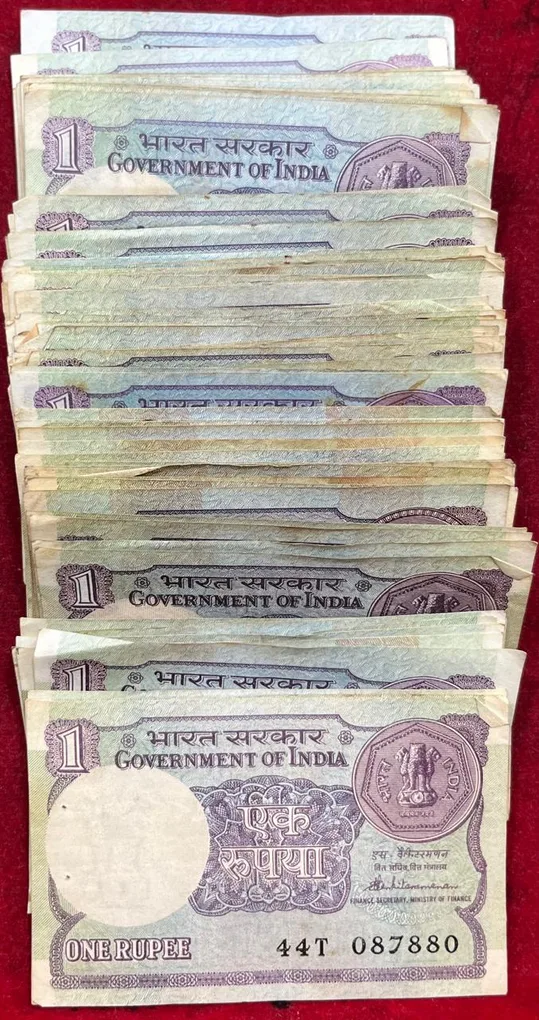 1 Rupees MIX Governor (100 PCS LOTT) Rare Note #SKU-35