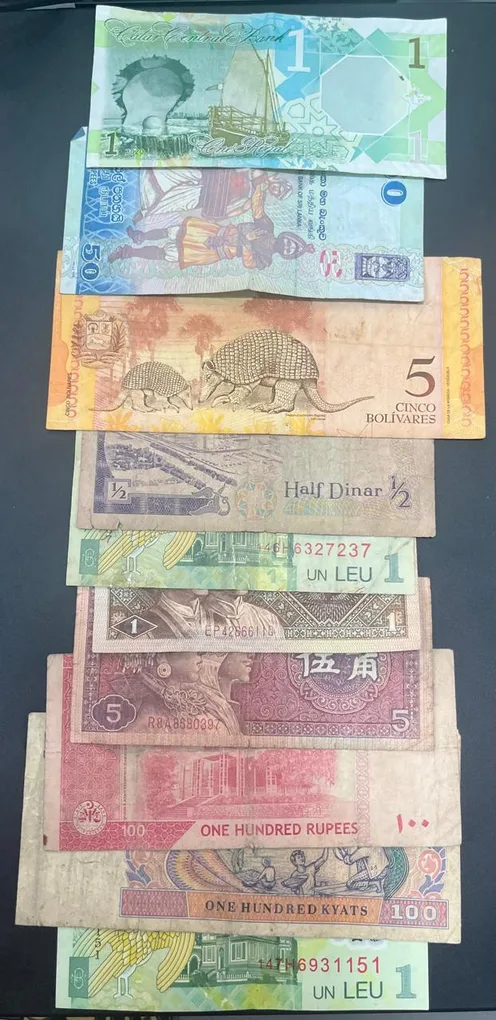10 Different World Note Rare ( 10 PCE LOTT )