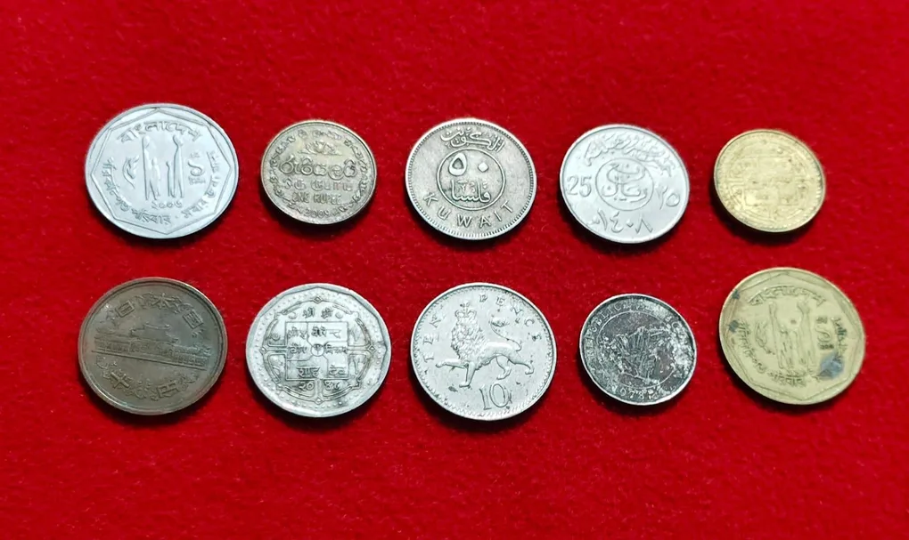 10 foreign coin Sku 01