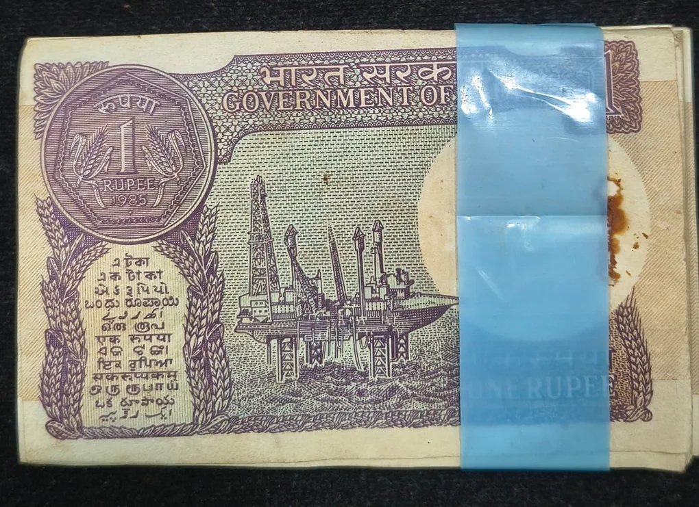 1 Rupees Governor S. Venkitaramanan (1985 ) Serial Packet ( PIN Remoov Packet )