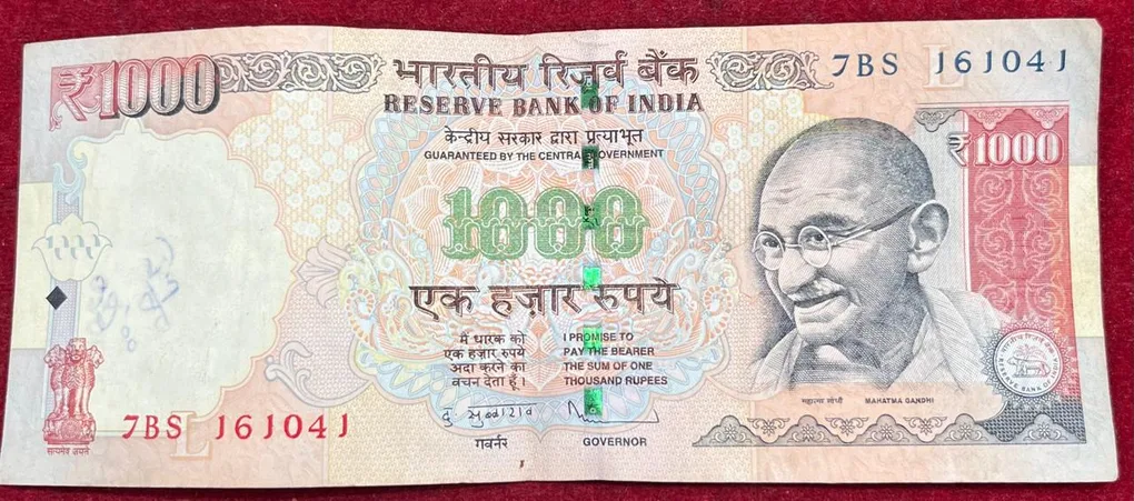 1000 Rupees Governor D.Subba Rao ( L Insert 2013 ) PEN Marke Rare Note