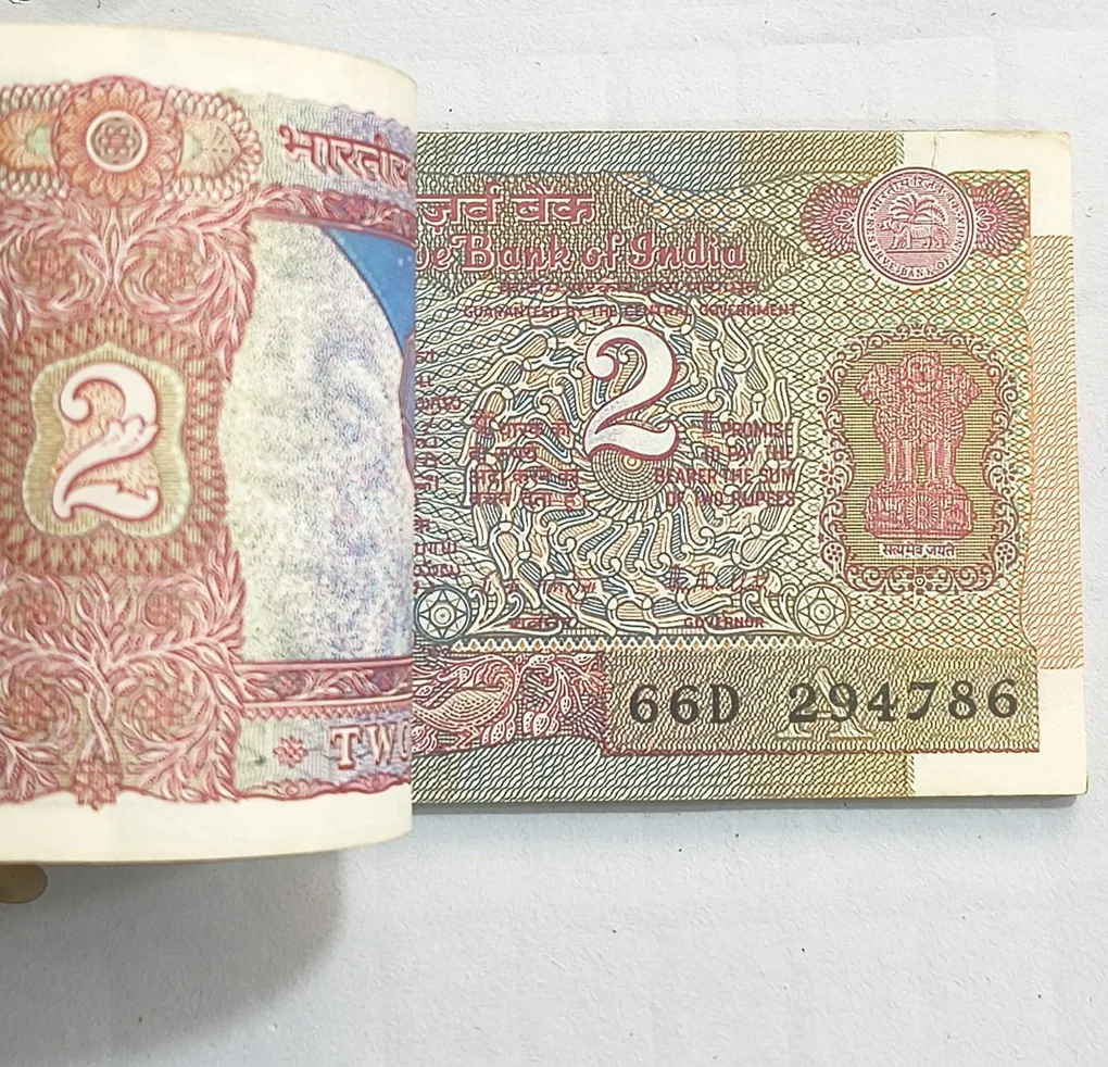 786 Fancy Number 2 Rupees R.N Malhotra 100 Note Serial Packet