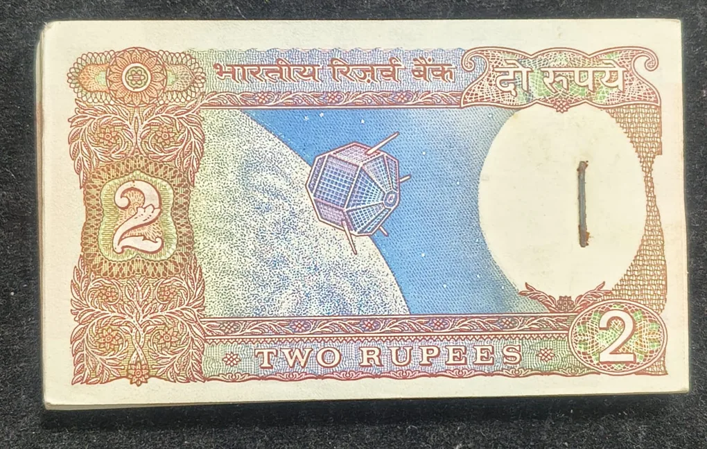 786 Fancy Number 2 Rupees R.N Malhotra 100 Note Serial Packet