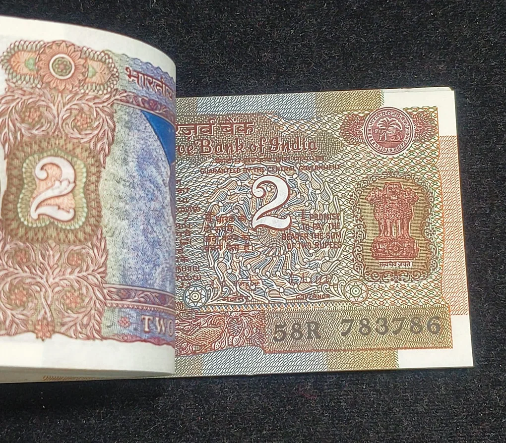 786 Fancy Number 2 Rupees R.N Malhotra 100 Note Serial Packet