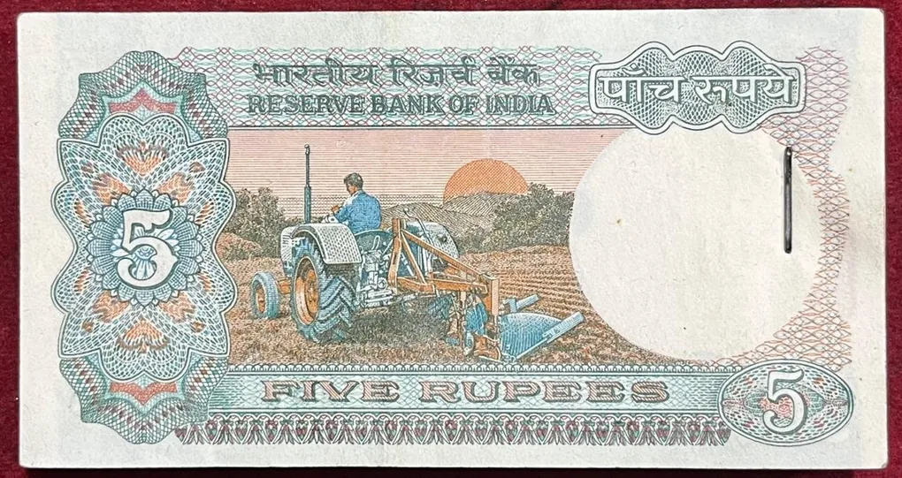 5 RUPEES TRACTOR ISSUE GOVERNOR C.RANGARAJAN RARE UNC (100 NOTE ) SERIAL PACKET