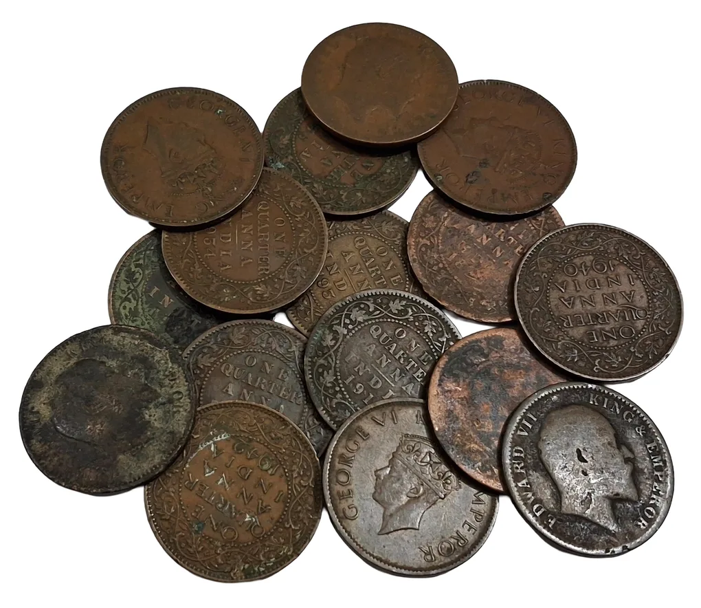 British India Copper One Quarter Anna Mixed Lot of 16 Coins are in Collectable Grades.