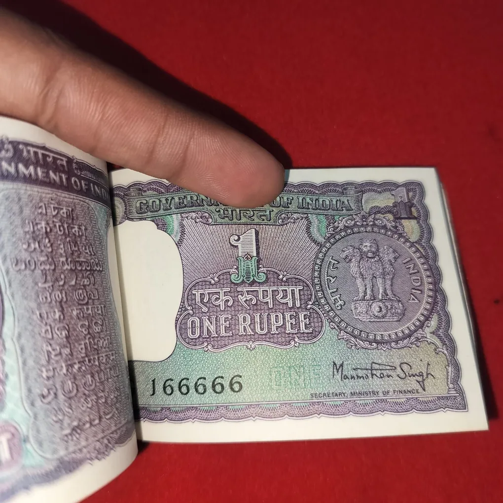 A-38 1 Rupee Bundle 1938 Manmohan Singh 81G 166601