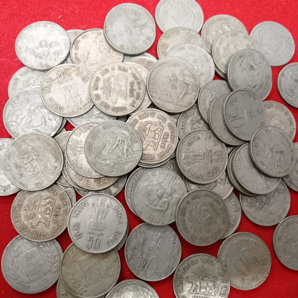 50 paise Copper Nickel Scare Commarative Coins 100 Pcs Given Republic of India