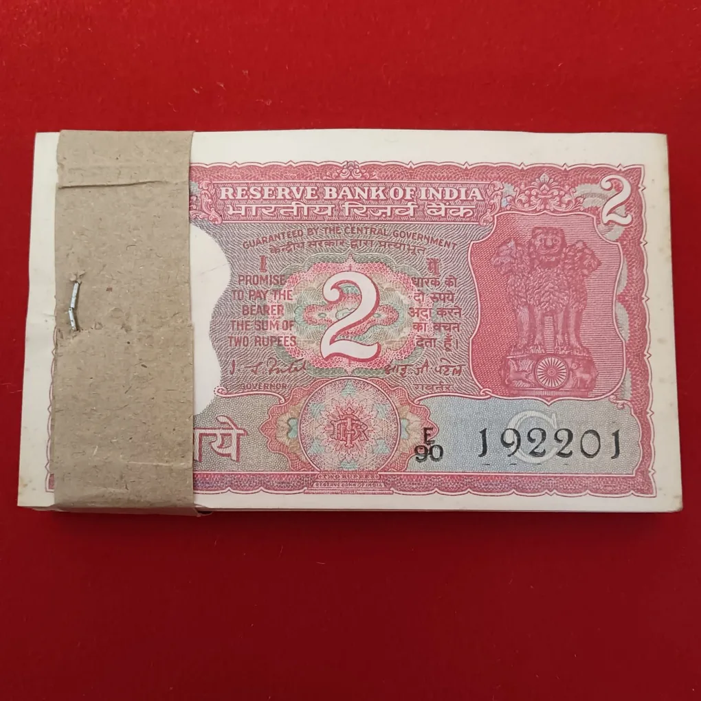 Two Rs Rare Tiger Bundle Governor IG Patel Gem Unc Condition 192201