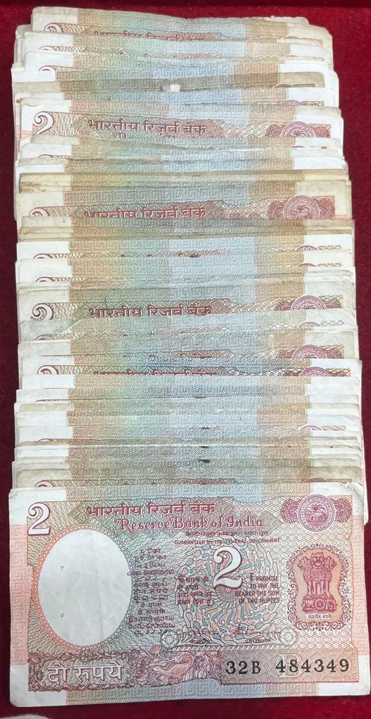 2 Rupees MIX Governor (100 PCS LOTT) MIX Condition Rare Note #SKU-50