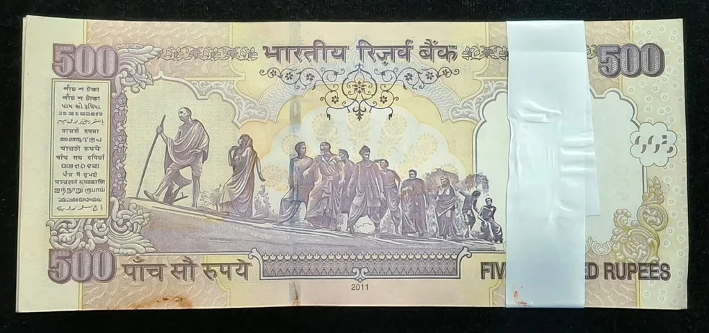 500 Rupees 2011 Governor D.Subbarao Rare UNC Serial Packet with Fancy Number Ending 786