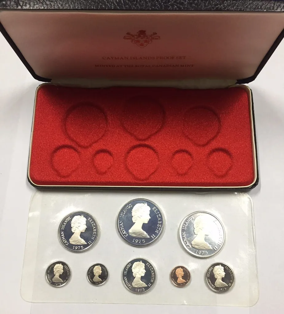 1974 Cayman Islands Queen Elizabeth II Proof Set of 8 Coins 4 are Silver