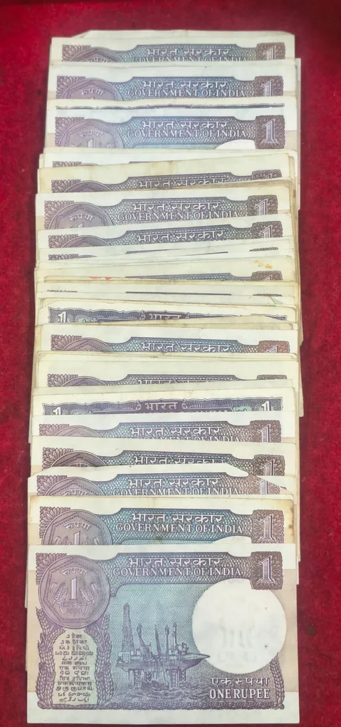 One Rupees MIX Governor (85 Note) Used Condition