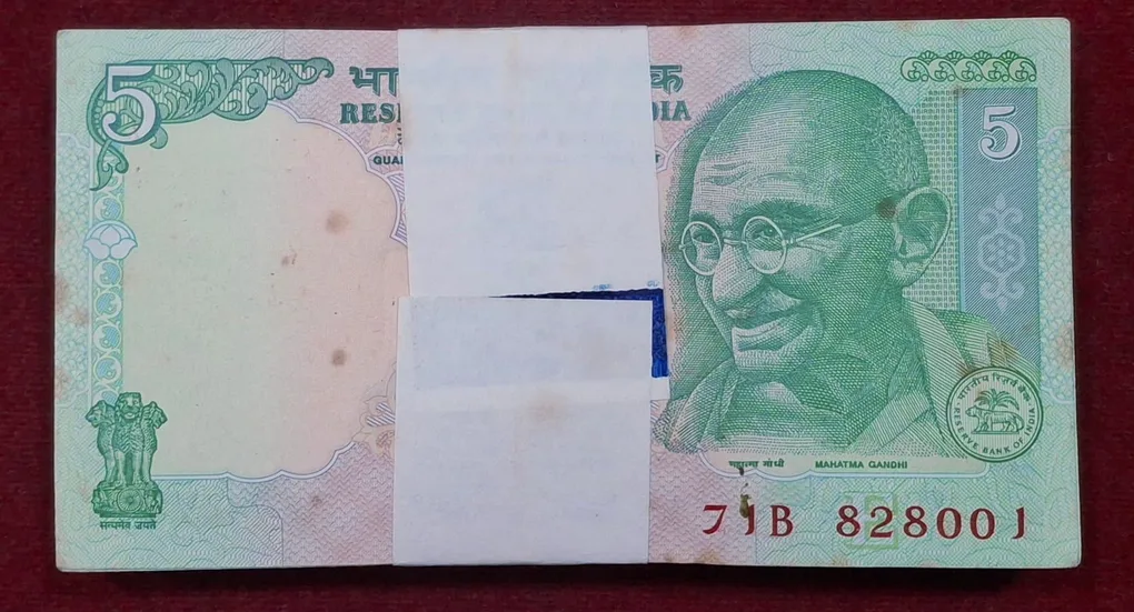 5 Rupees Gandhi Governor D.Subbrao Rare Serial Packet
