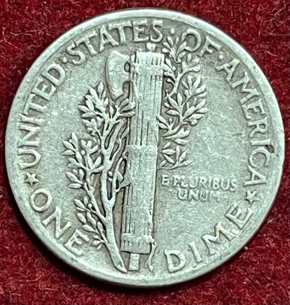 UNITED STATES 1 DIME 1945 MERCURY DIME RARE SILVER COIN #V-372