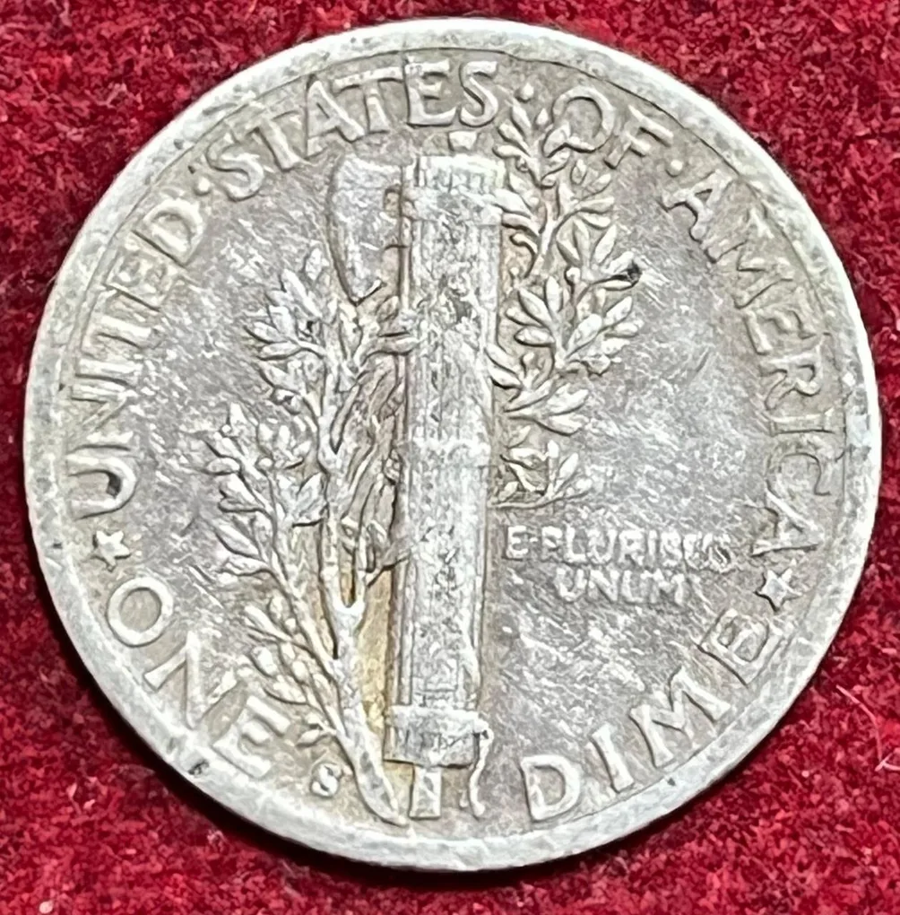 UNITED STATES 1 DIME 1942 MERCURY DIME RARE SILVER COIN #V-375