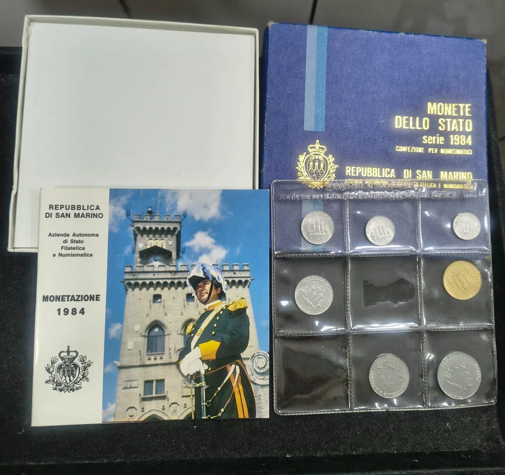SAN Marino 1984 7 PCS GEM UNC Coin Set with BOX
