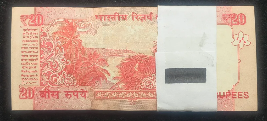 20 Rupees Old Issue Governor Urjit Patel (L Insert 2018) Serial Packet GEM UNC
