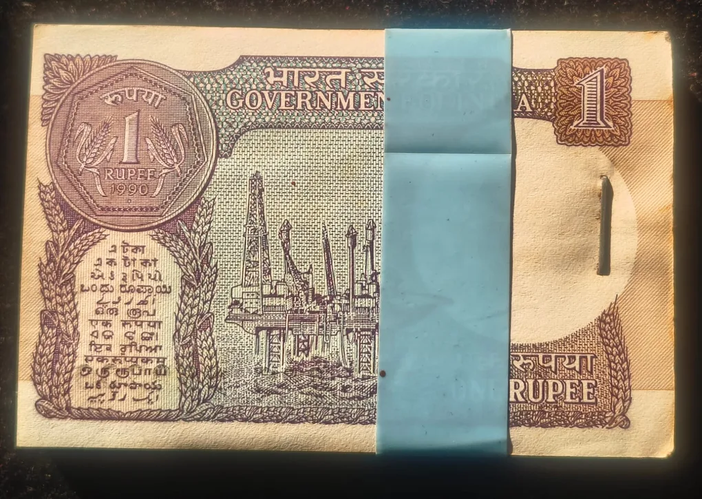 1 Rupees 1990 Governor Bimal Jalan Rare UNC Serial Packet with Fancy Number Ending 786