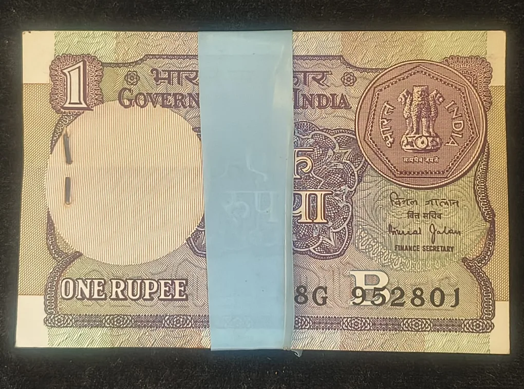1 Rupees 1990 Governor Bimal Jalan Rare UNC Serial Packet