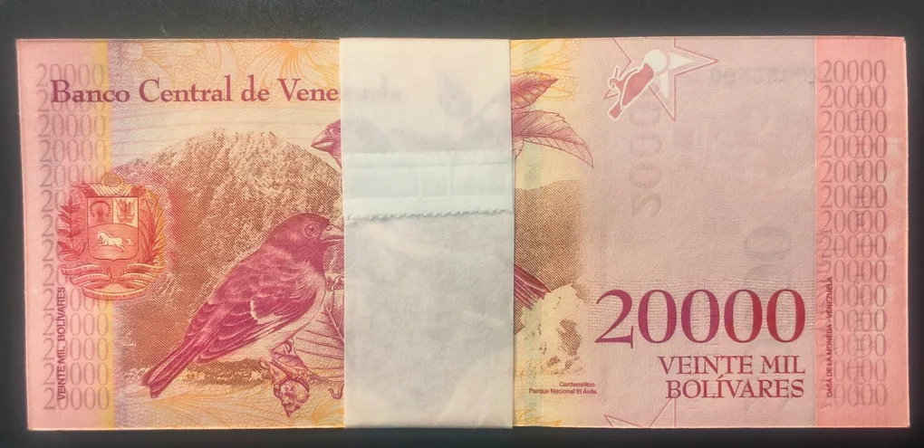 Venezuela 20000 Bolivares Rare (100 Note ) GEM UNC Serial Packet