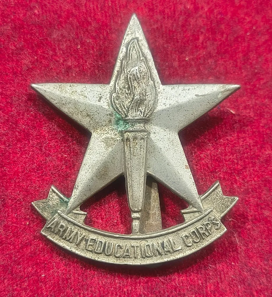 ARMY Educational Corps CAP Batch Medal #D-70