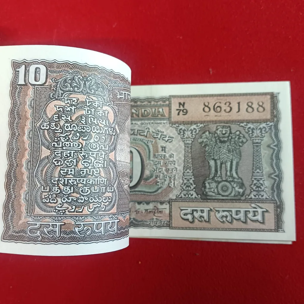 Ten Rs Rare Black Boat Full Bundle Governor RN Malhotra UNC Condition 863101
