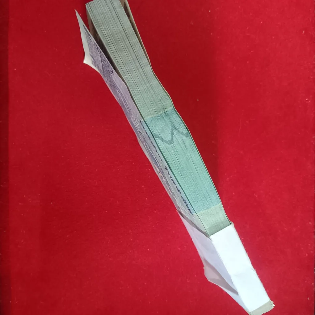100 Rs Rare Full Bundle Governor Urjit Patel Doubling No 638638 Year 2016 638601