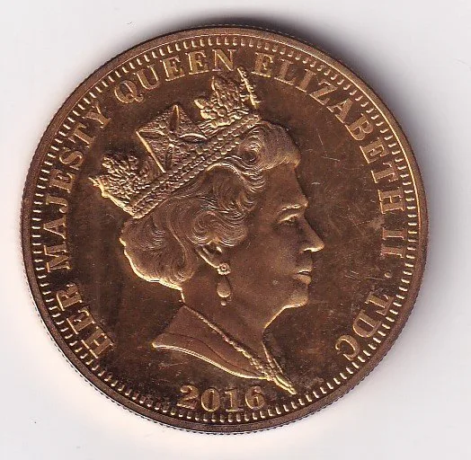 United Kingdom ; Tristan da Cunha (Saint Helena, Ascension and Tristan da Cunha) 5 Pounds 2016 - Elizabeth II Photo Rare Beautiful Coin With Capsule