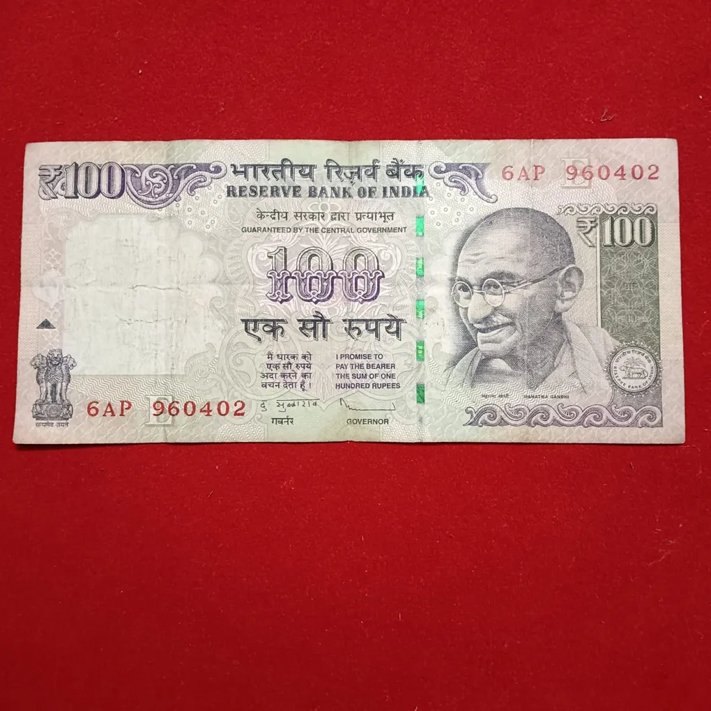 100 Rs Old Rare Error Note Governor D.Subarwaw Year 2012 Republic of India Sku 06