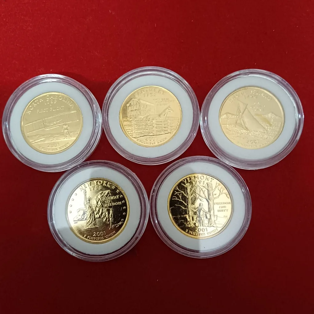 Extremely Rare State Quarter Dollars United States of America Uncirculated Proof Coins Authenticity Certificate Morgan Mint By USA 24 Kt Gold Plated Issue Coin 2001 Year The Morgan Mint