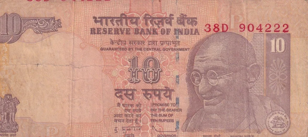 (Error Note) 10 Rupees Goveror D.Subbarao Rare Note