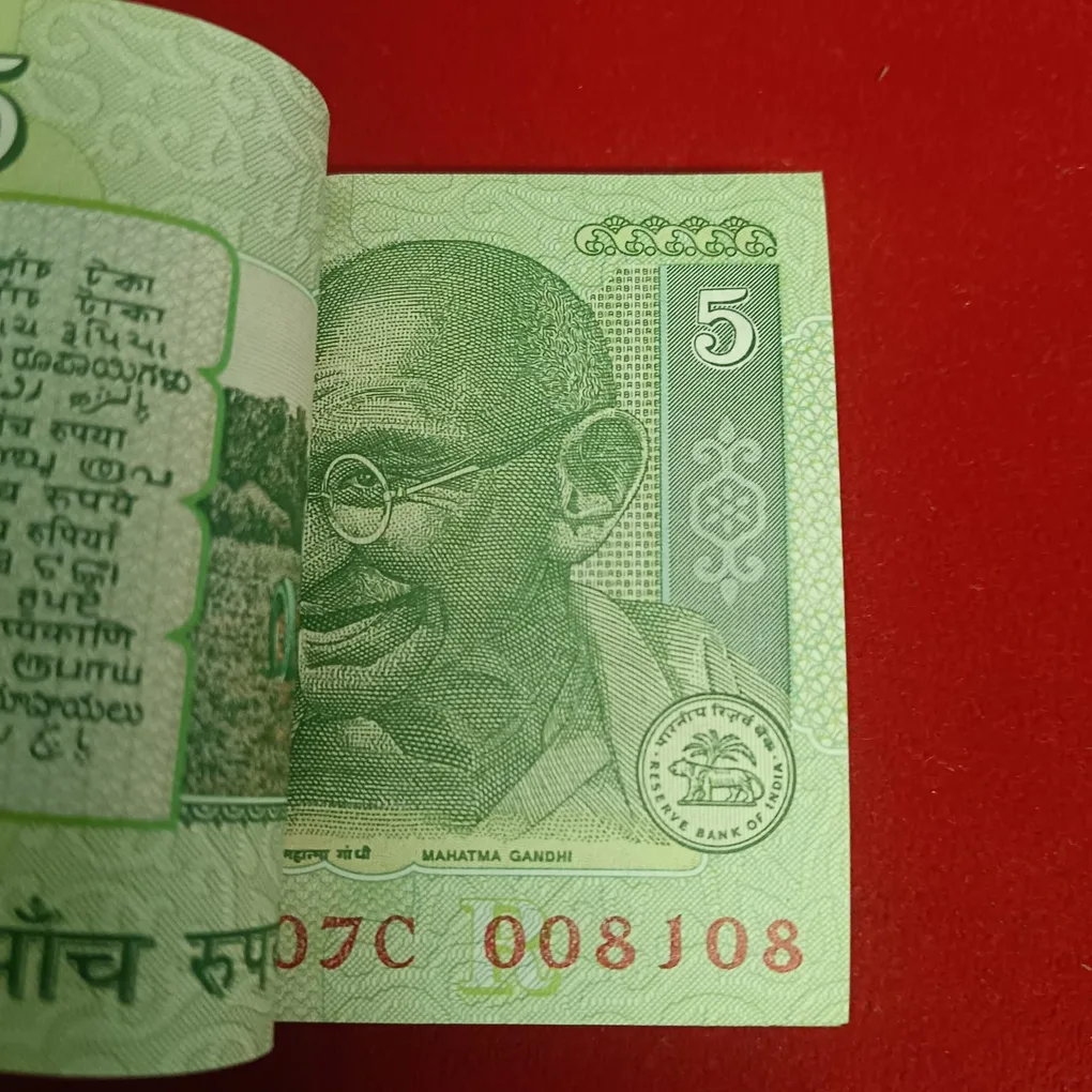 Five Rs Mahatma Gandhi Full Bundle Governor D. Subbarao Gem Unc Condition 008101