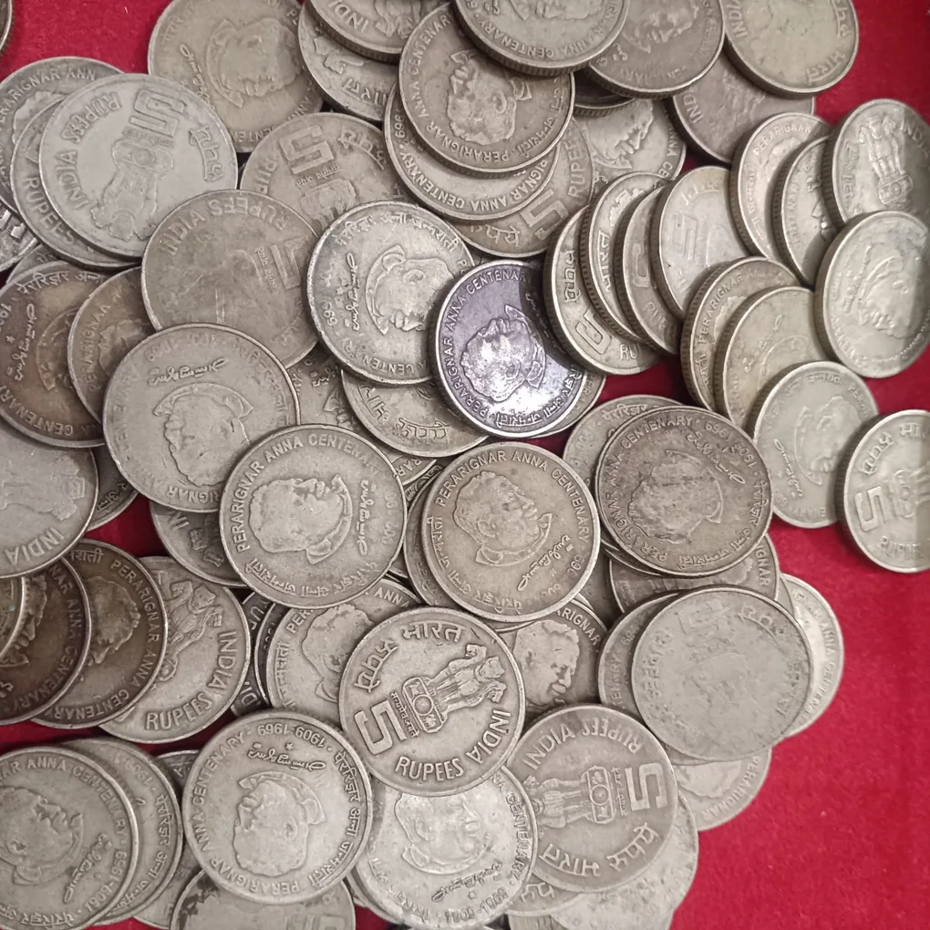 Five Rs Scare Coins Perarignar Anna Centenary 1909-1969 Coins 120 Pcs Given
